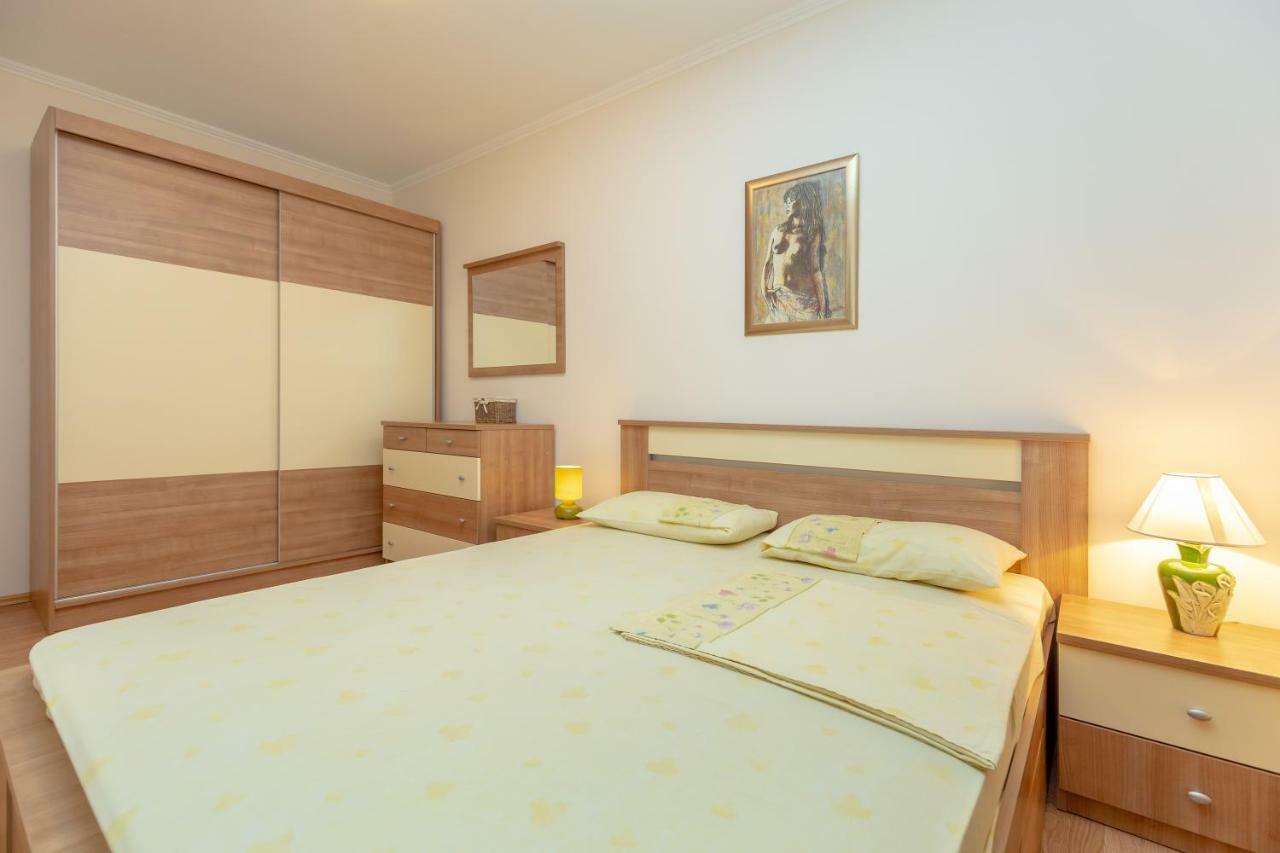 Apartment Ammor With Free Parking Dubrovnik Exterior photo